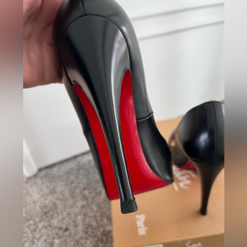Christian Louboutin Very Prive 120 Kid Black and Red Peep-Toe Heels - Picture 7 of 10